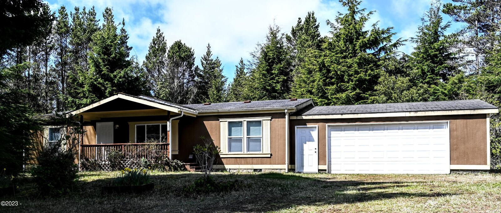 Property Photo:  9466 NW Kimberley Street  OR 97376 