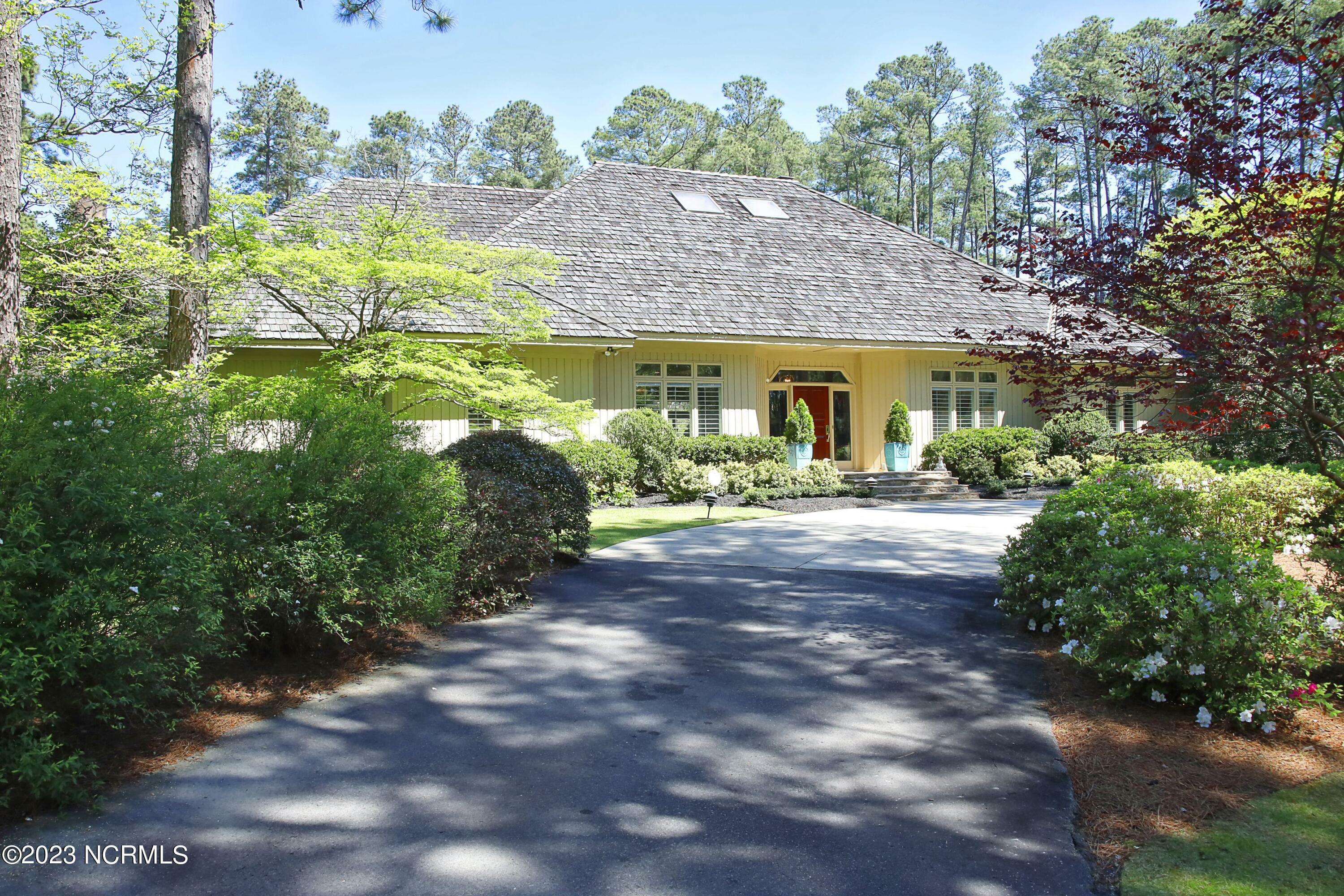 Property Photo:  740 Lake Dornoch Drive  NC 28374 