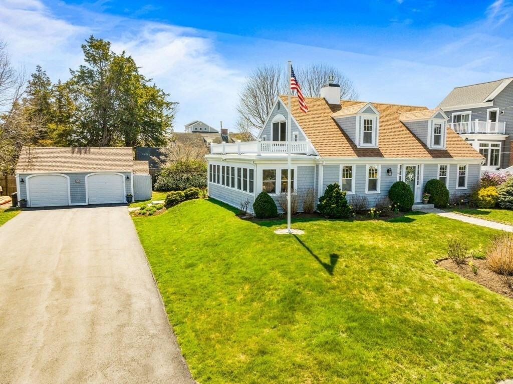 Property Photo:  11 Wellesley Road  MA 02066 