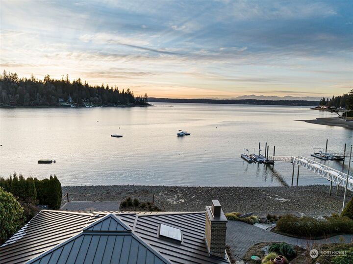 Property Photo: 8218 86th Avenue NW WA 98332