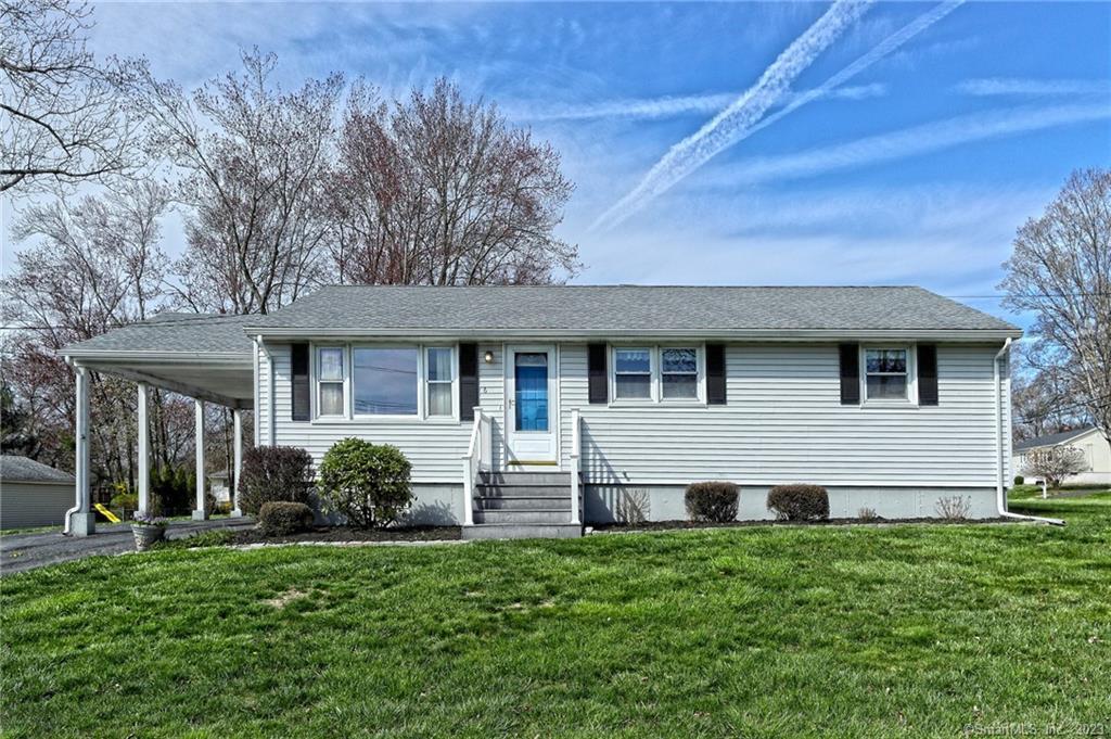 Property Photo:  6 Appletree Lane  CT 06461 