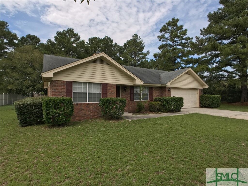 Property Photo: 145 Jennifer Circle GA 31326