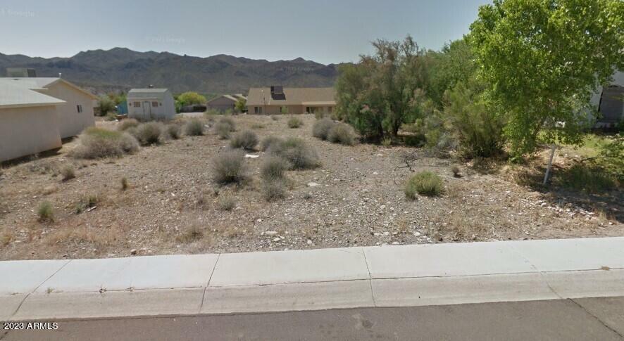 Property Photo:  517 W Greenwich Road  AZ 85137 