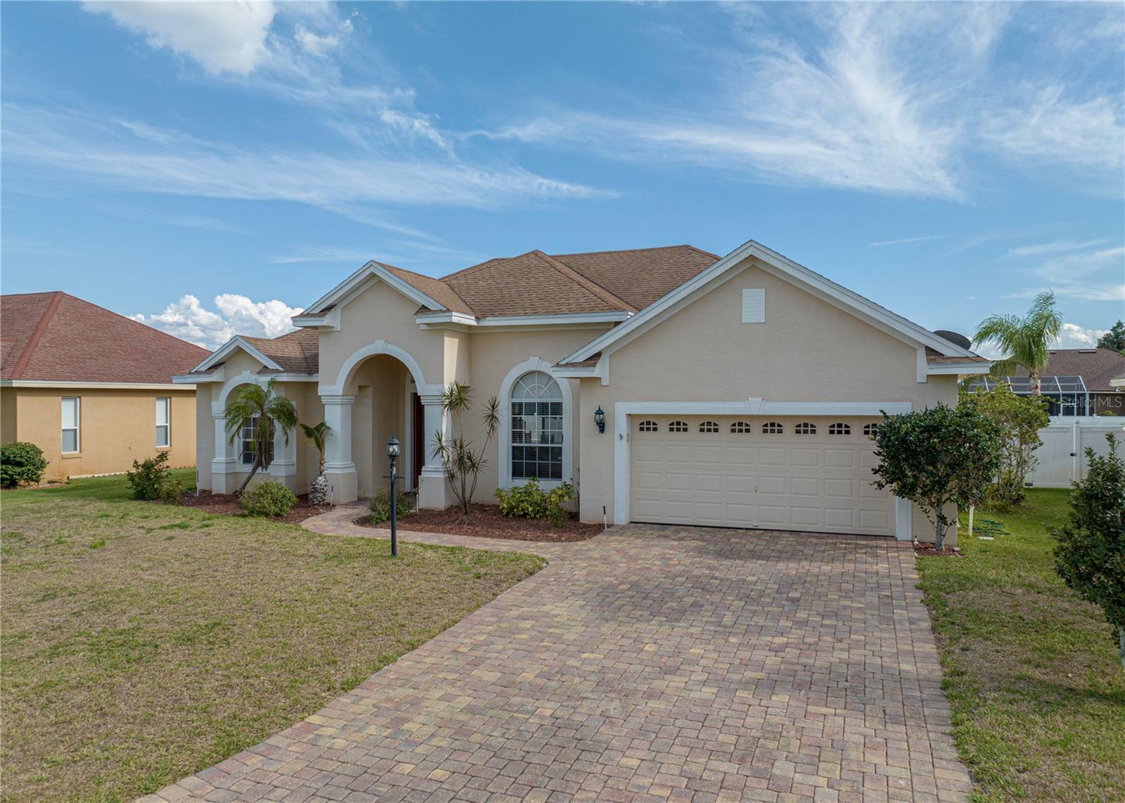 Property Photo:  318 Terranova Blvd  FL 33884 