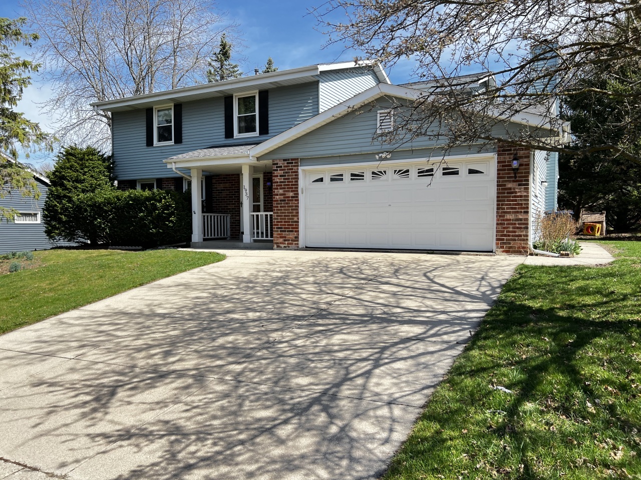 Property Photo:  1937 Rustic Way  WI 53186 