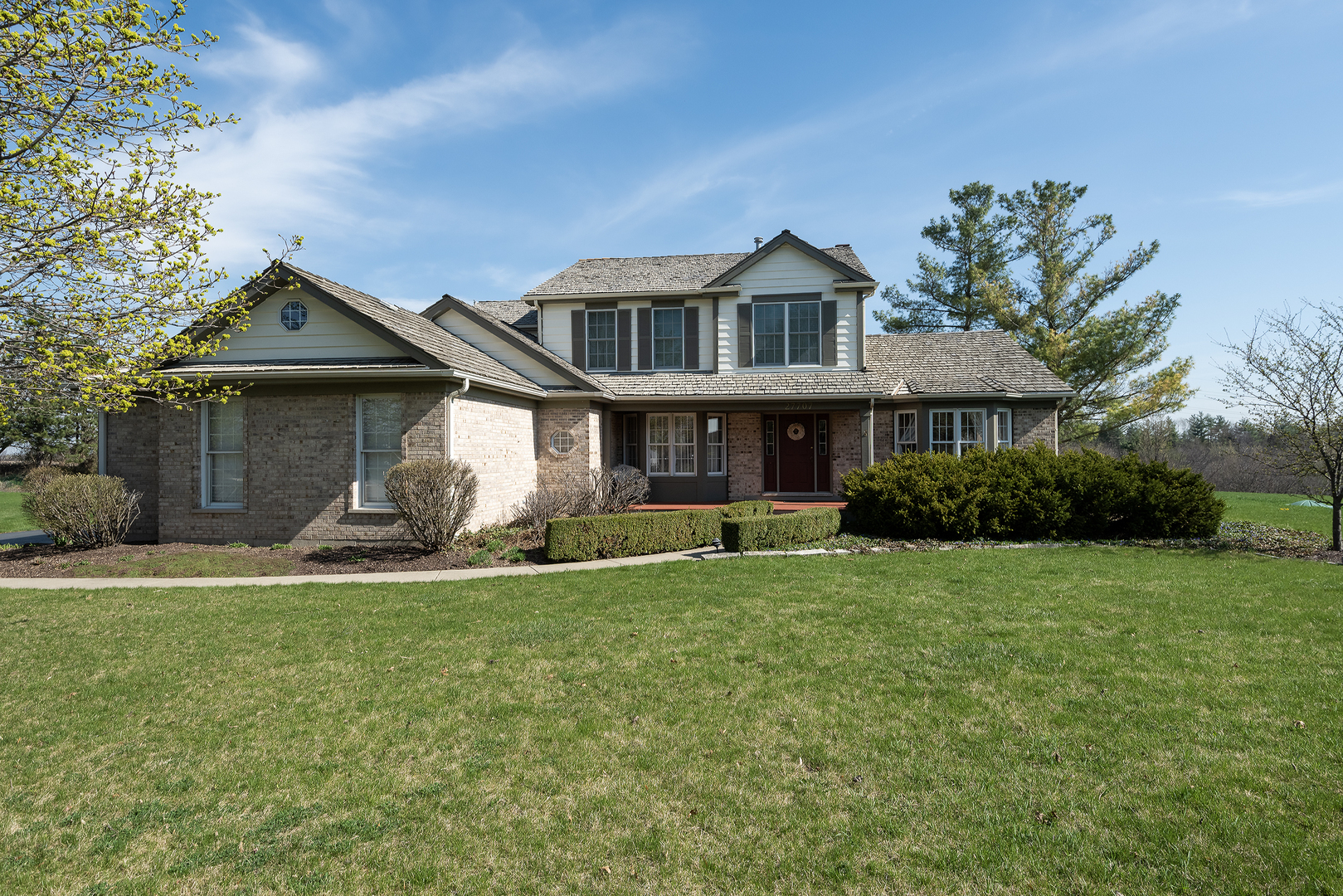 Property Photo:  27707 La Vista Drive  IL 60060 