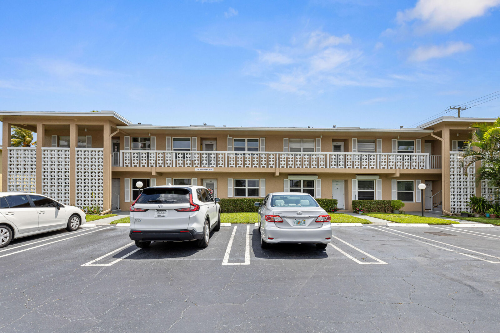 Property Photo: 1160 Mahogany Way 202 FL 33445