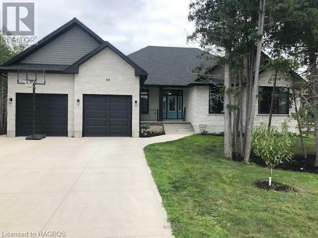 40 Westgate Drive  Port Elgin ON N0H2C2 photo