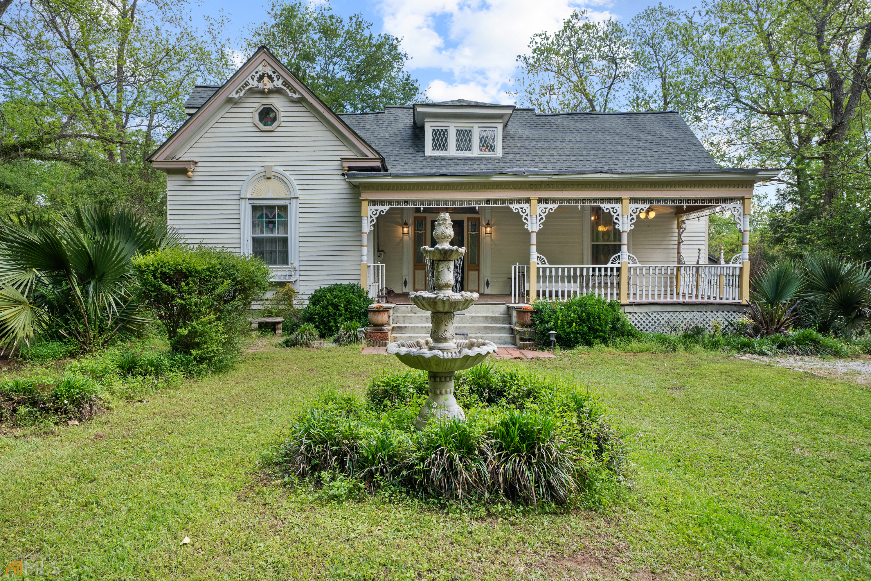 Property Photo:  402 N Madison Avenue  GA 31024 