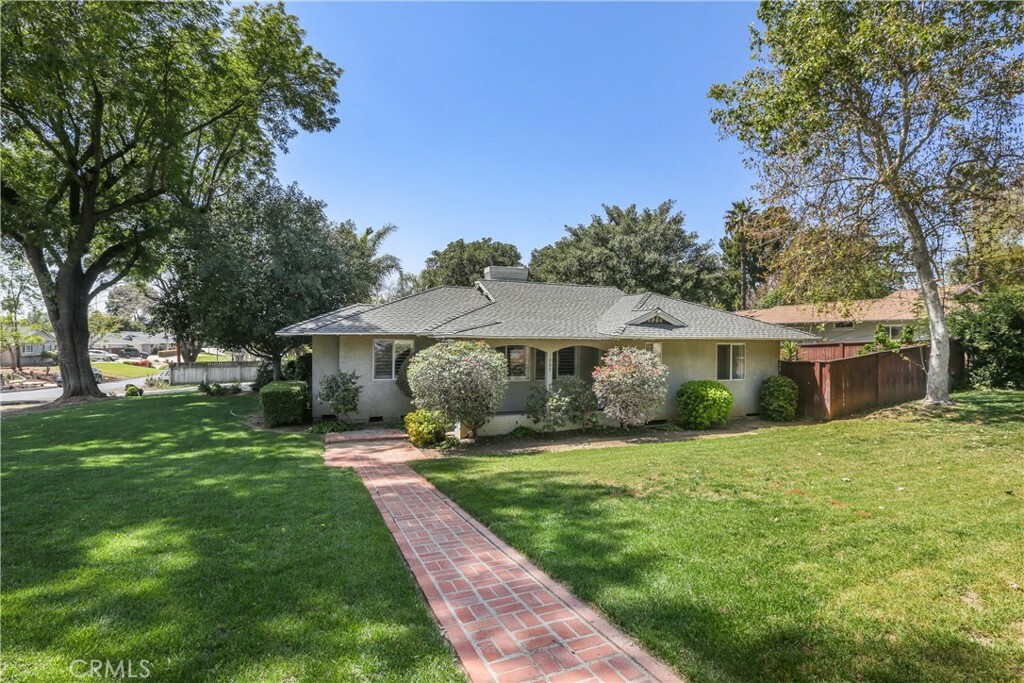 Property Photo:  1995 Rincon Avenue  CA 92506 