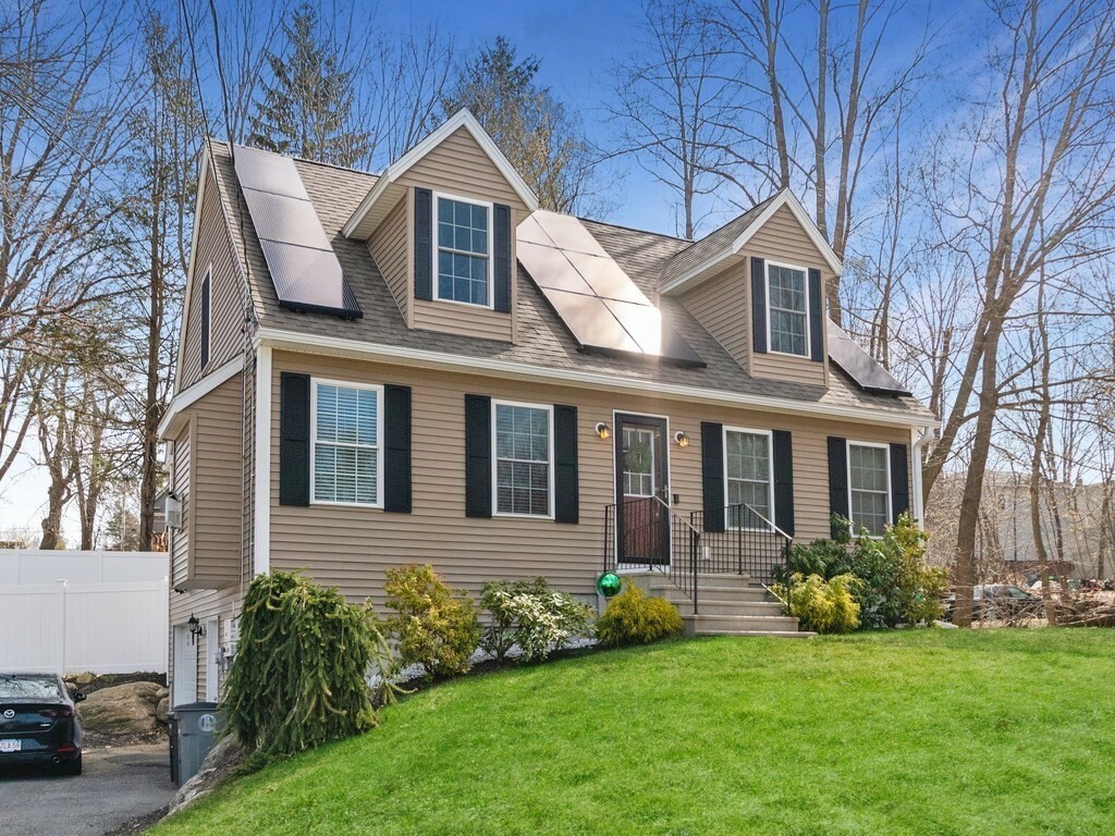 Property Photo: 7 Stuart St MA 01440