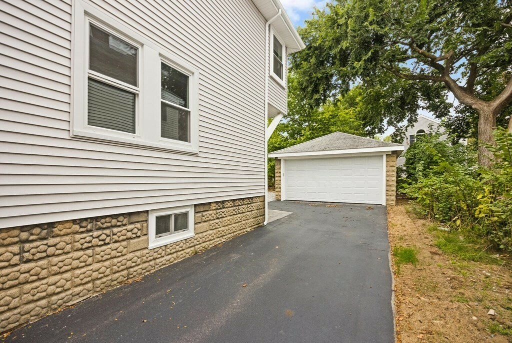 Property Photo: 20 Lakehill Ave. 2 MA 02474