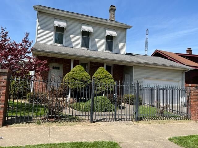 Property Photo:  221 Eastern Avenue  IN 47331 