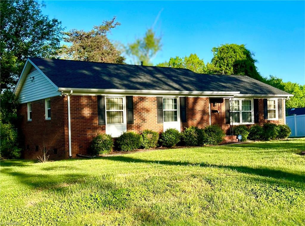 Property Photo:  3750 Sawyer Drive  NC 27105 