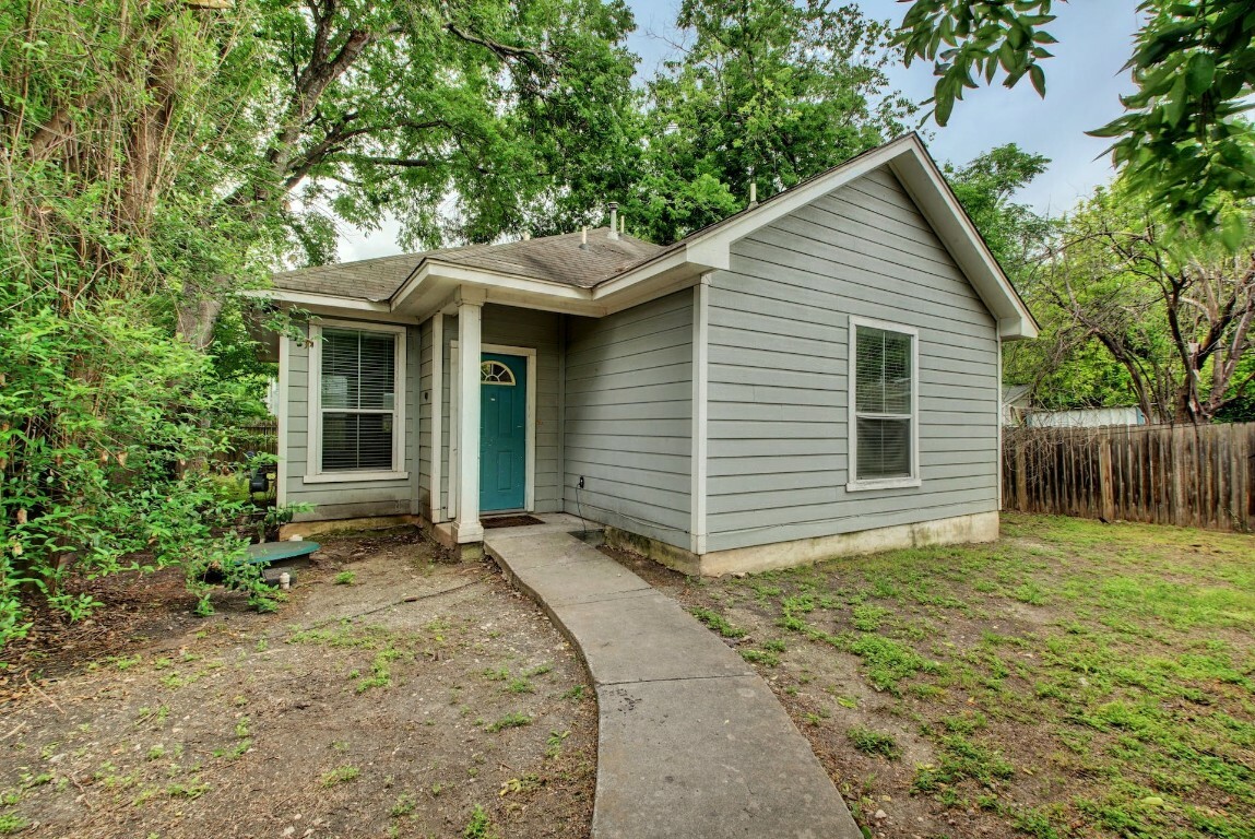 Property Photo:  107 Nelray Boulevard B  TX 78751 