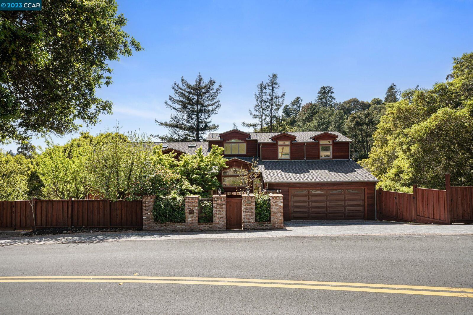 Property Photo:  178 Hall Dr  CA 94563 