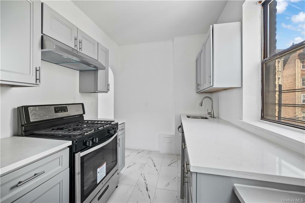 Property Photo: 58 Bruce Avenue 3B NY 10701
