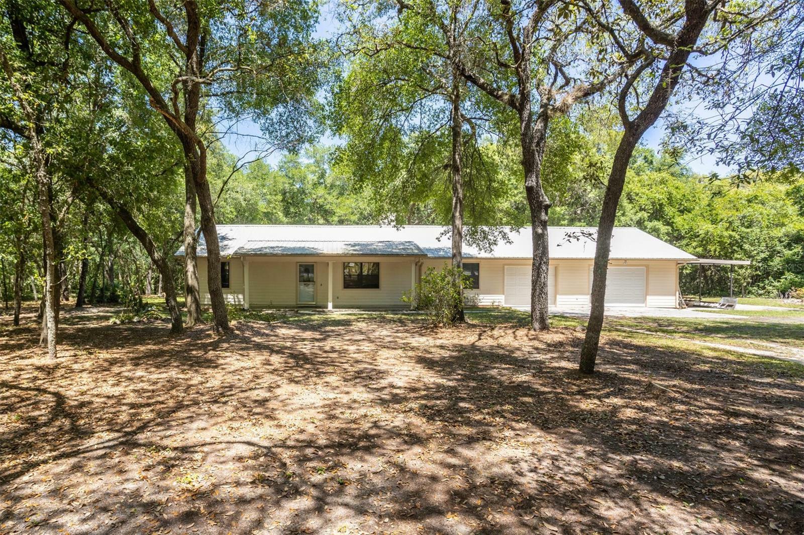 Property Photo:  5918 County Road 219  FL 32666 