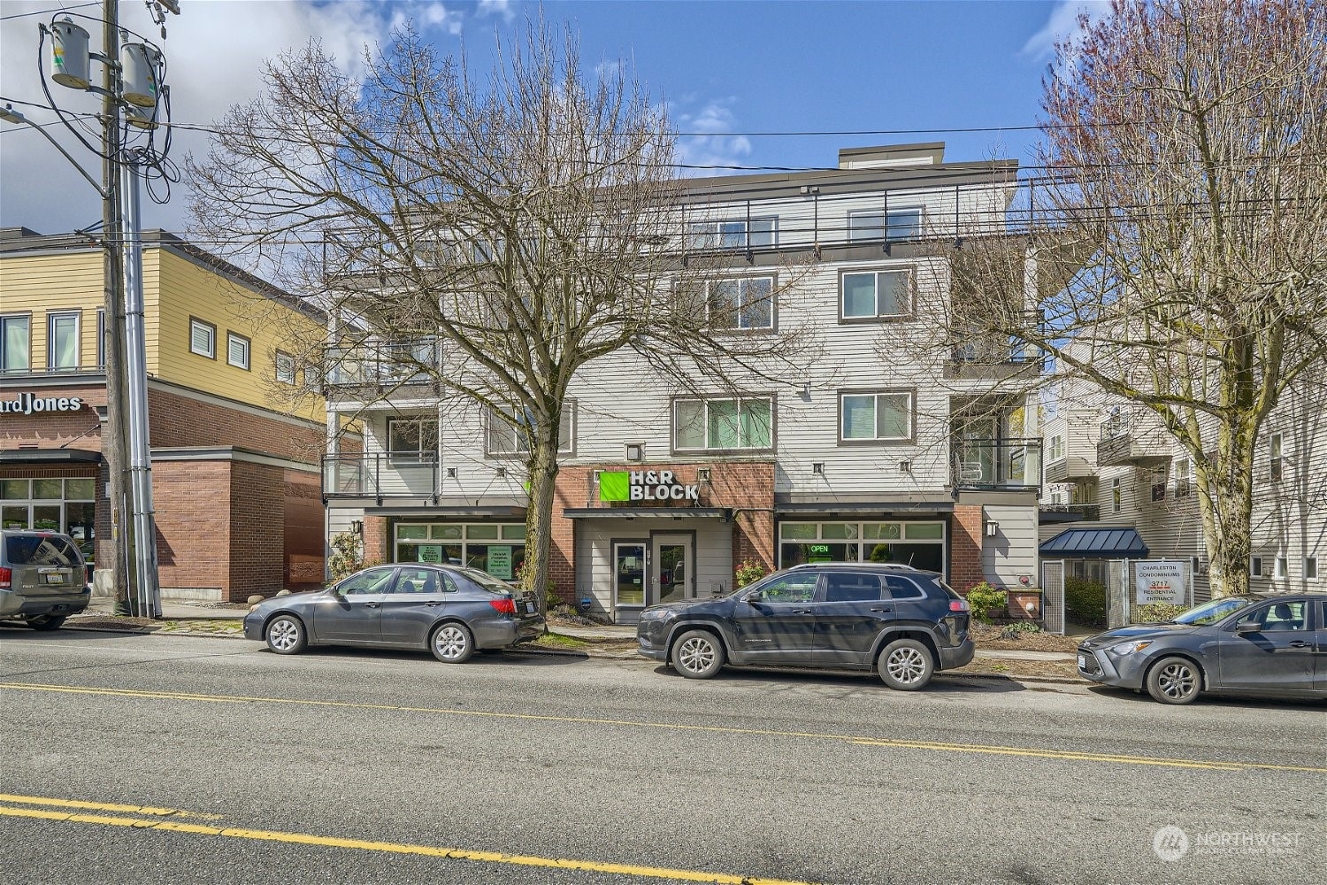 Property Photo:  3717 California Avenue SW 201  WA 98116 