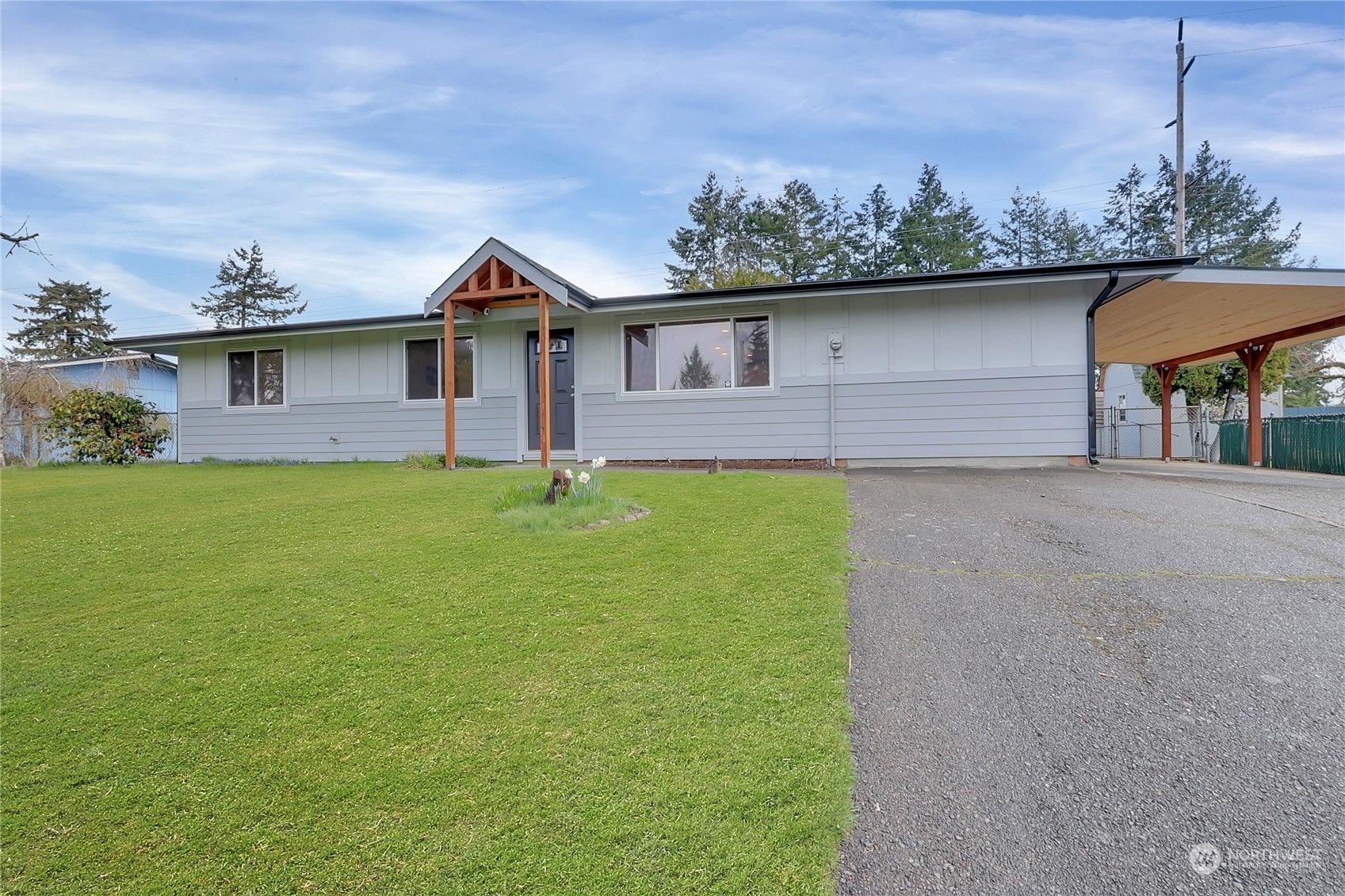 Property Photo:  87 Pickett Street  WA 98388 