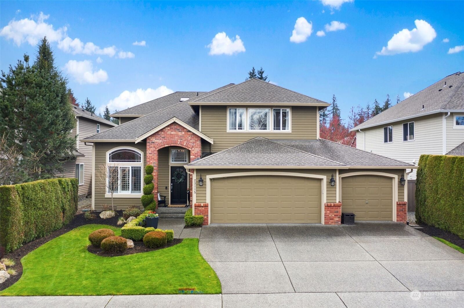 Property Photo:  23115 SE 239th Place  WA 98038 