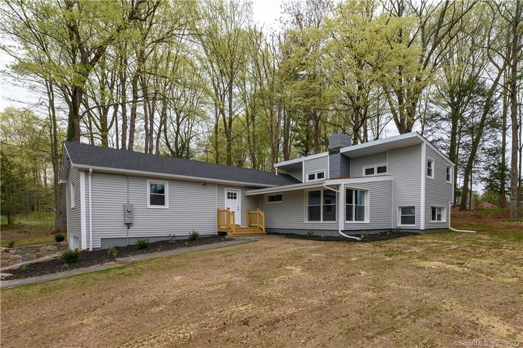 Property Photo:  864 Mountain Road  CT 06410 