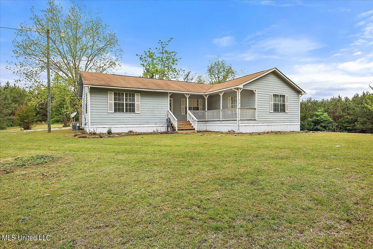 Property Photo: 504 Martin Road MS 39051