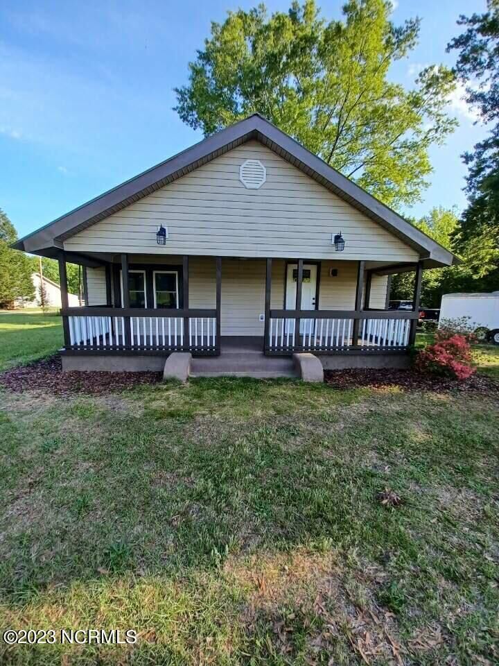 Property Photo: 678 E Washington Street Ext NC 28379