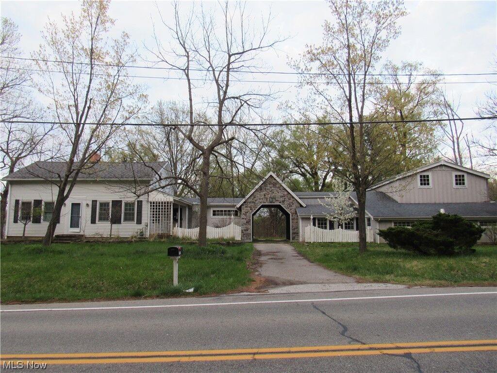 Property Photo:  9895 Ravenna Road  OH 44024 