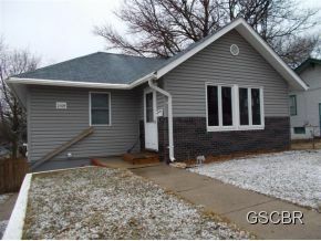 Property Photo:  2309 S Palmetto  IA 51106 