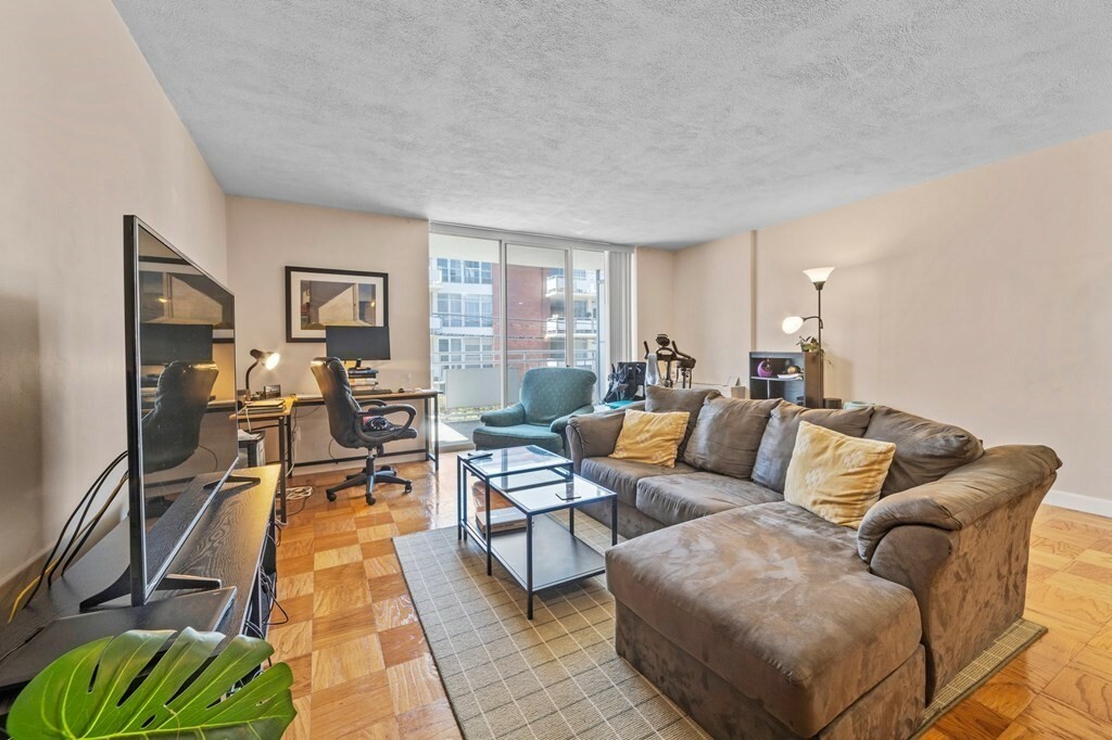 Property Photo:  41 Park Street 203  MA 02446 