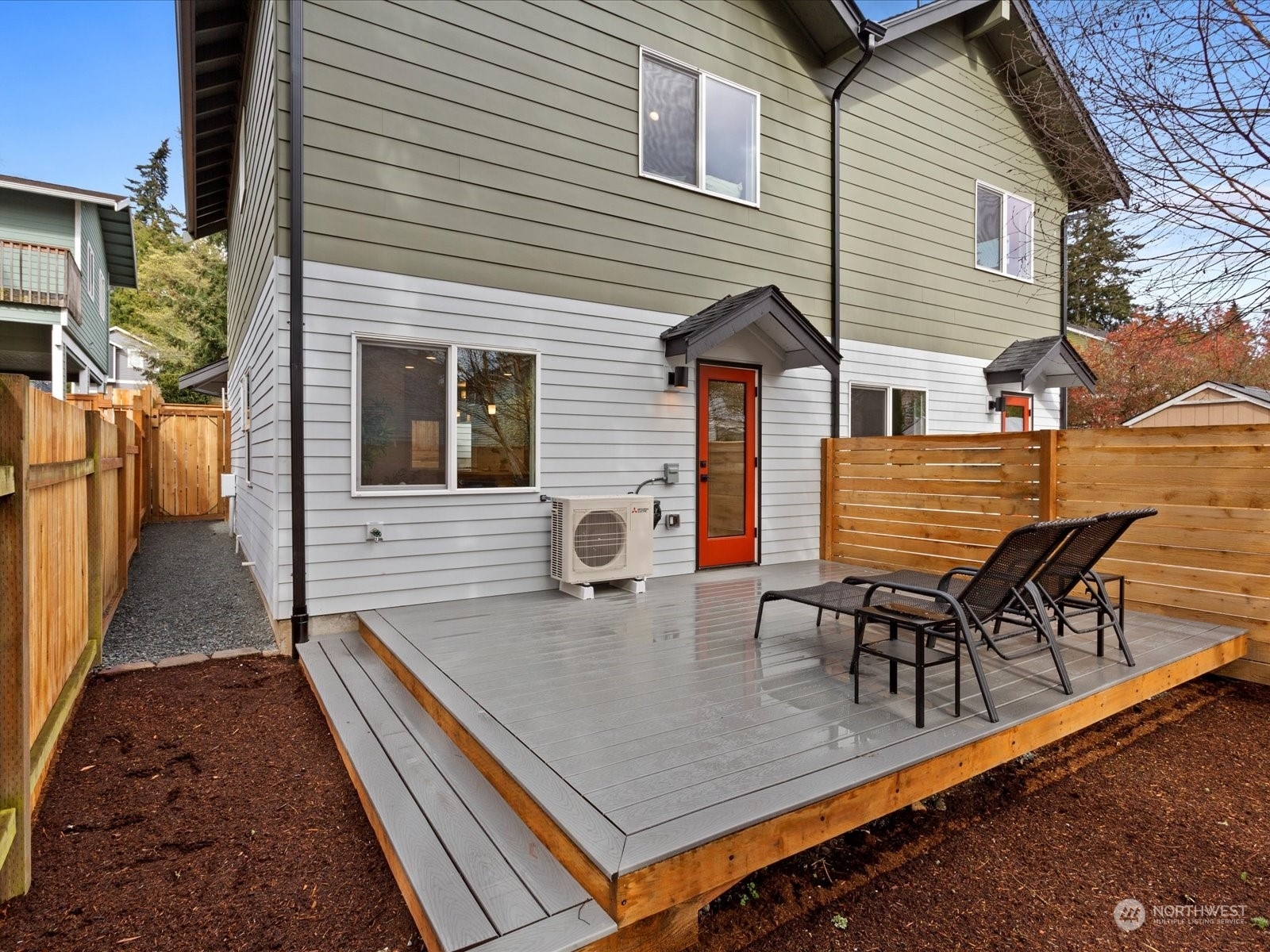 Property Photo:  13530 Burke Avenue N  WA 98133 