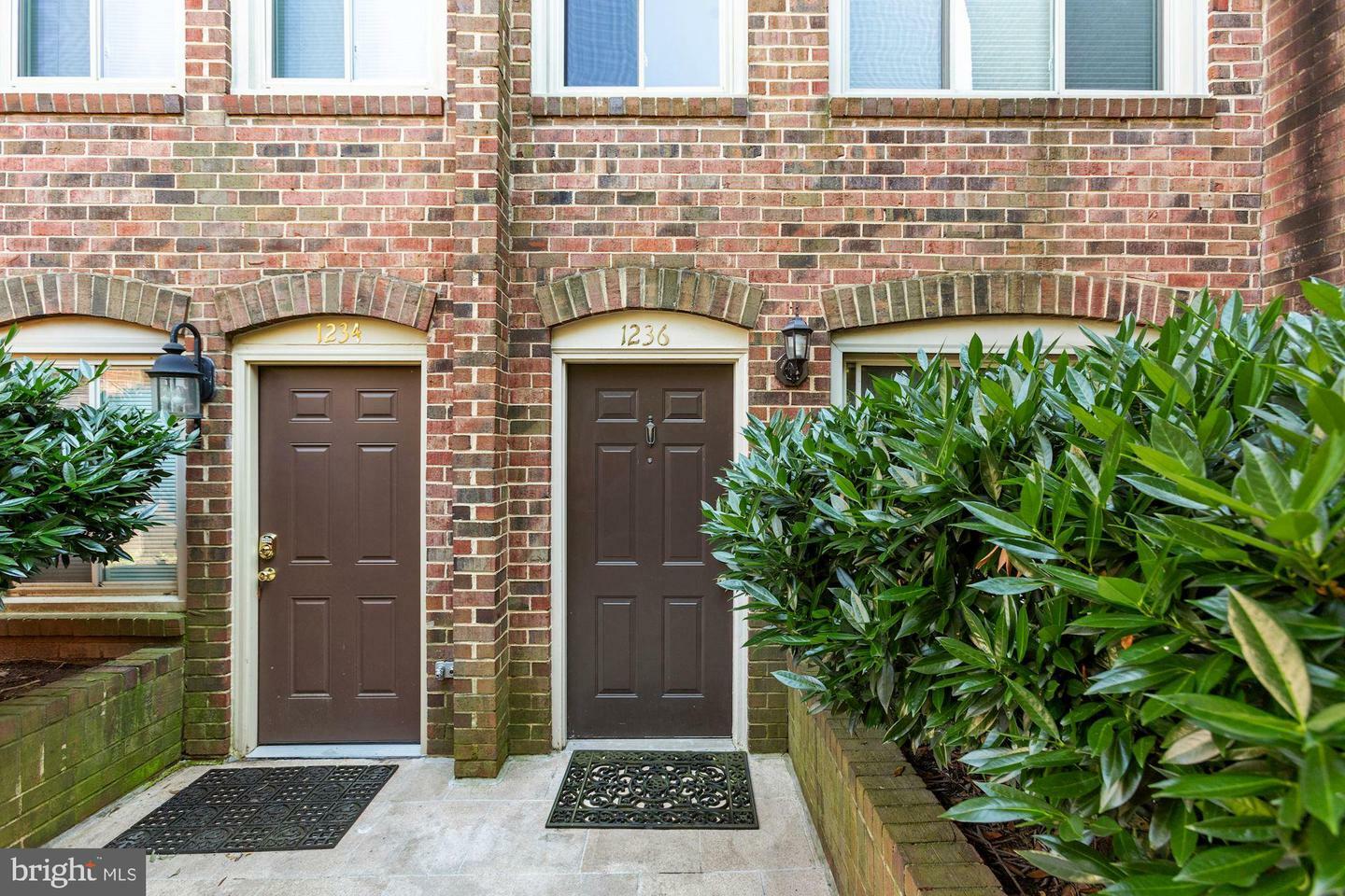 Property Photo: 1236 Eton Court NW T19 DC 20007