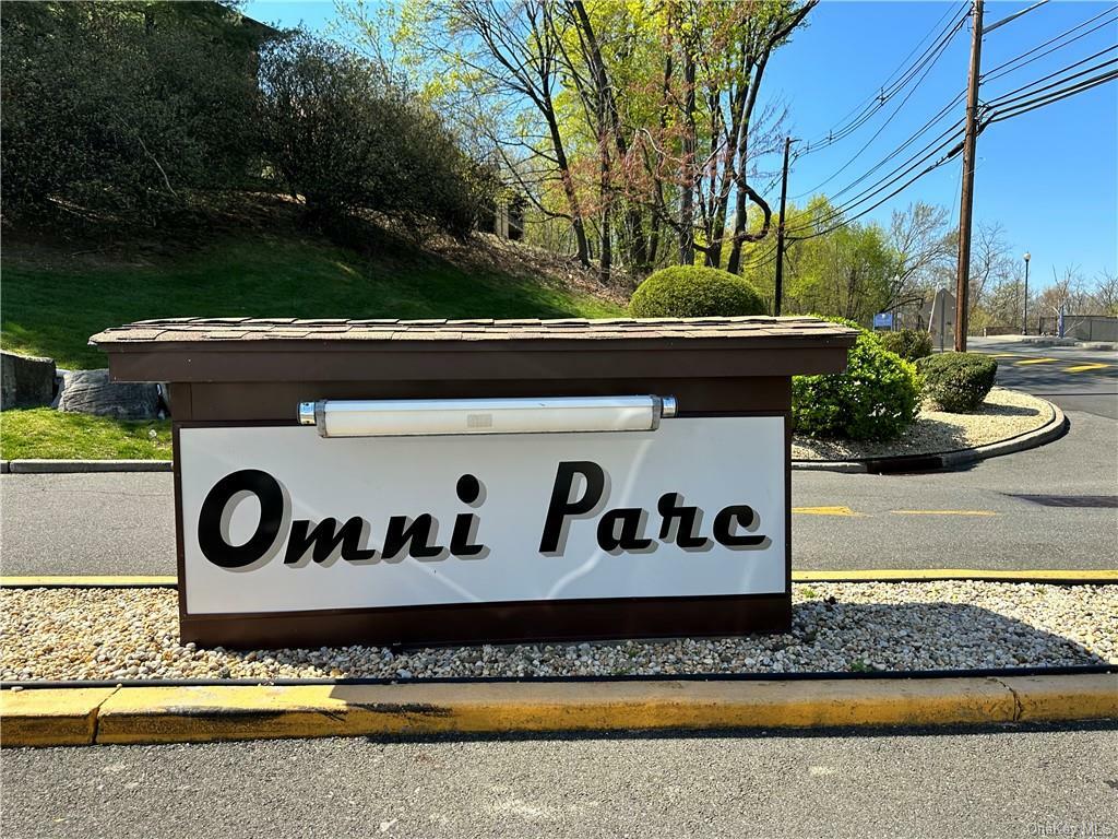 Property Photo:  44 Omni Parc Drive  NY 10954 