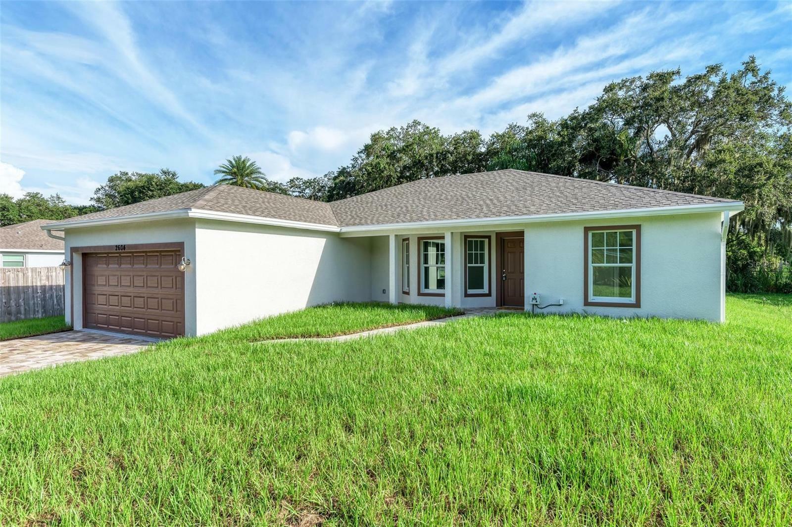 Property Photo:  5001 18th Street E  FL 34203 