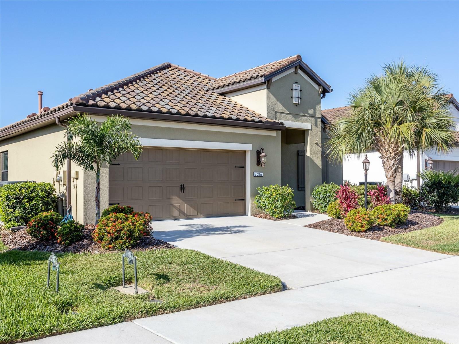 Property Photo: 216 Rosolina Court FL 34275