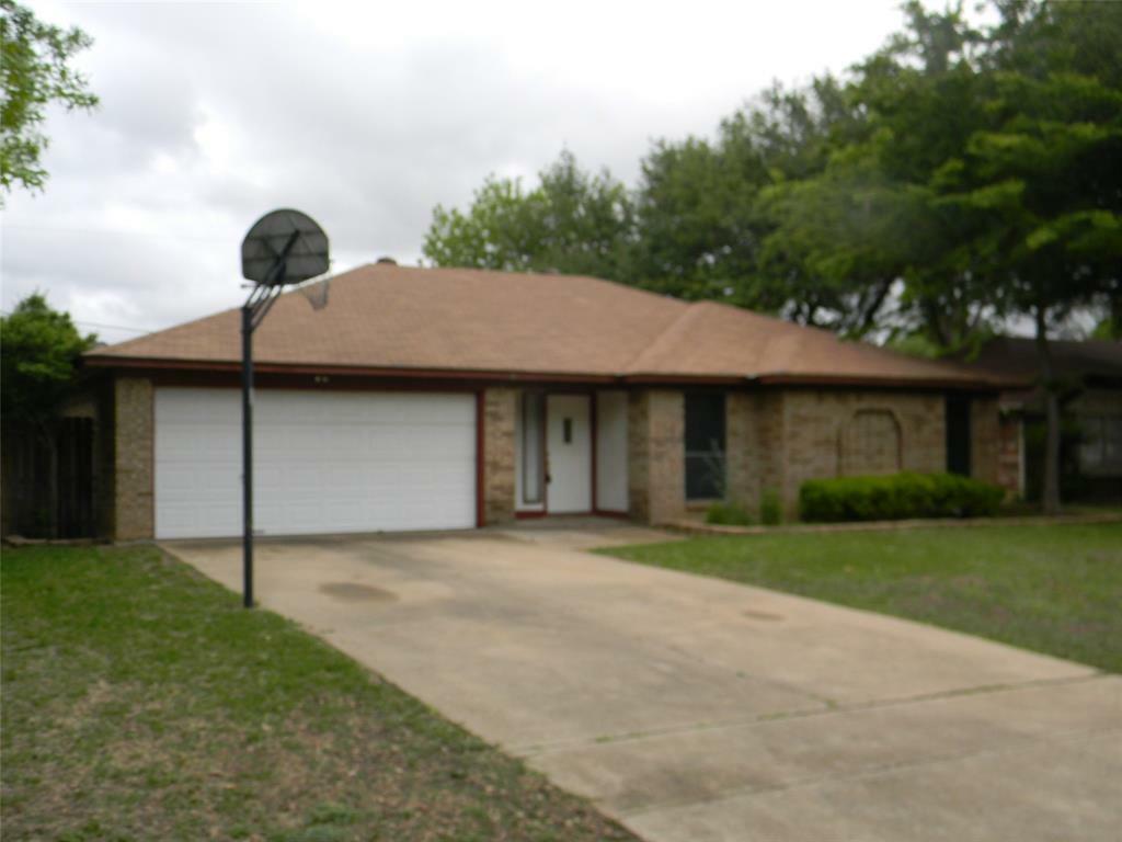 Property Photo:  7433 Timberhill Drive  TX 76182 