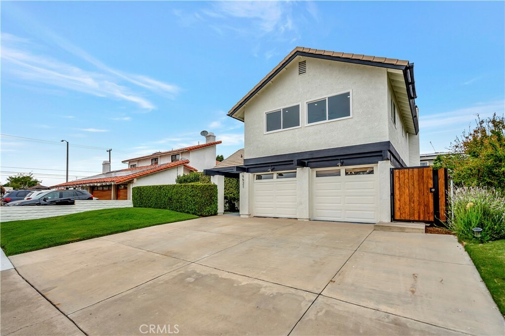 Property Photo: 9521 Landfall Drive CA 92646