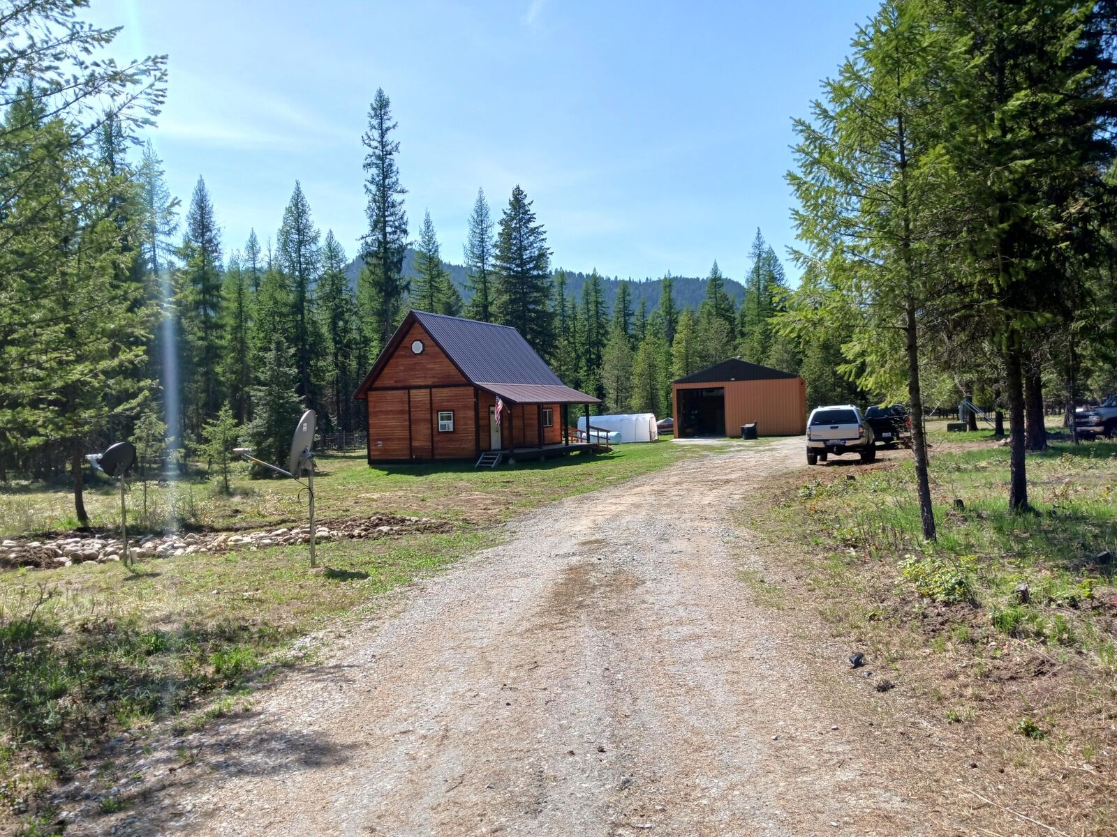 Property Photo: 3307 Aladdin Rd WA 99114