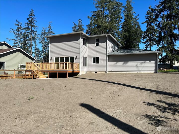 Property Photo:  394 Coe Street  WA 98239 