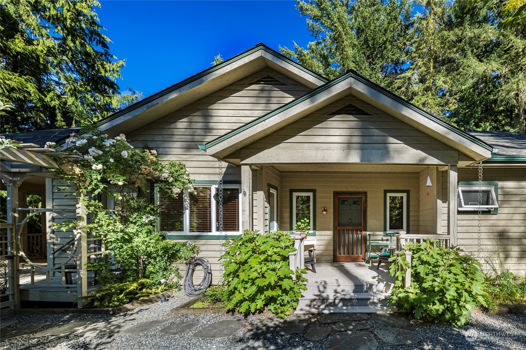 Property Photo:  617 Franck Street  WA 98250 