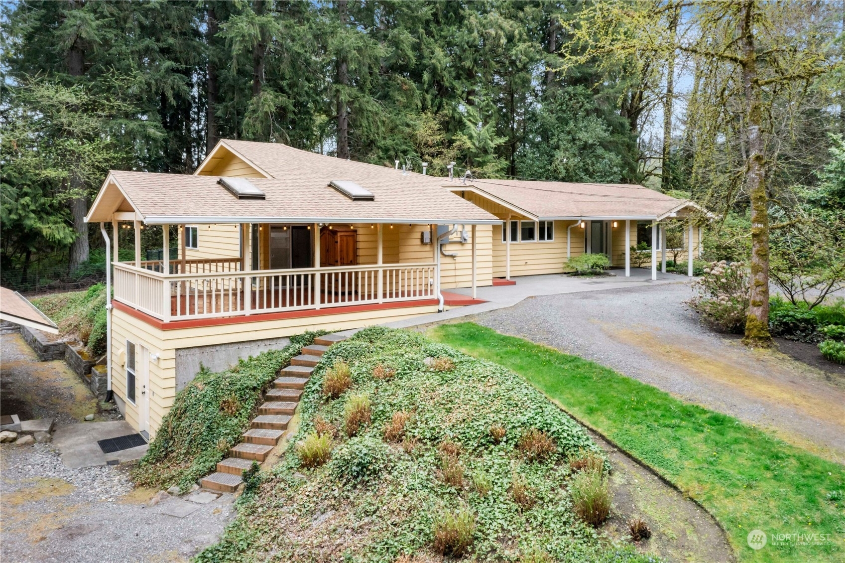 Property Photo:  16730 SE Green Valley Road  WA 98092 