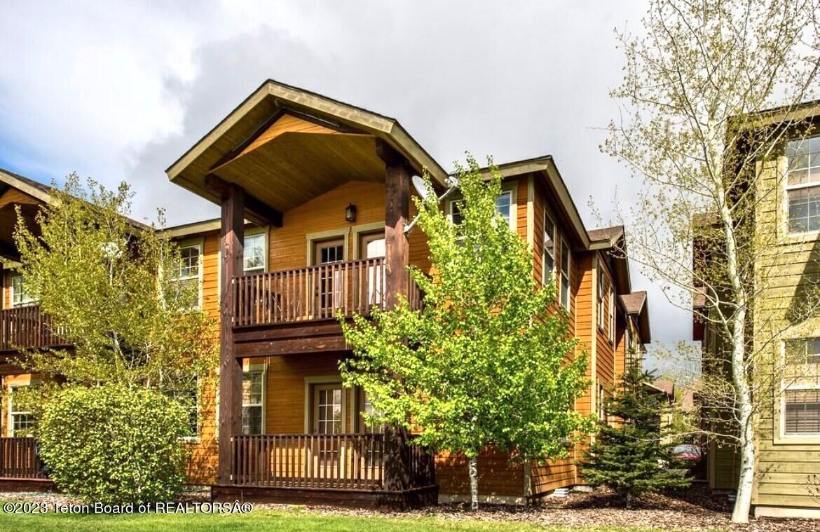 Property Photo:  677 Buffalo Jct Loop Unit 11  ID 83422 