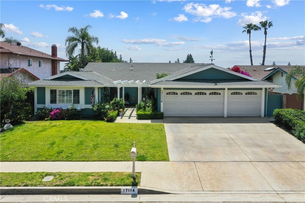 Property Photo:  17114 Gledhill Street  CA 91325 