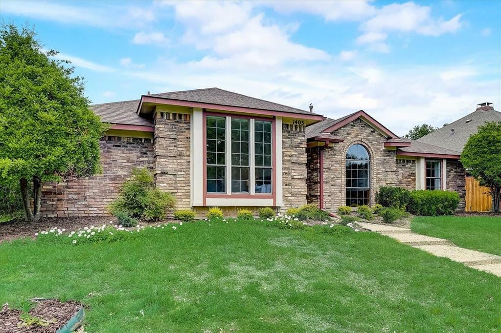 Property Photo: 1403 Brookside Drive TX 75002