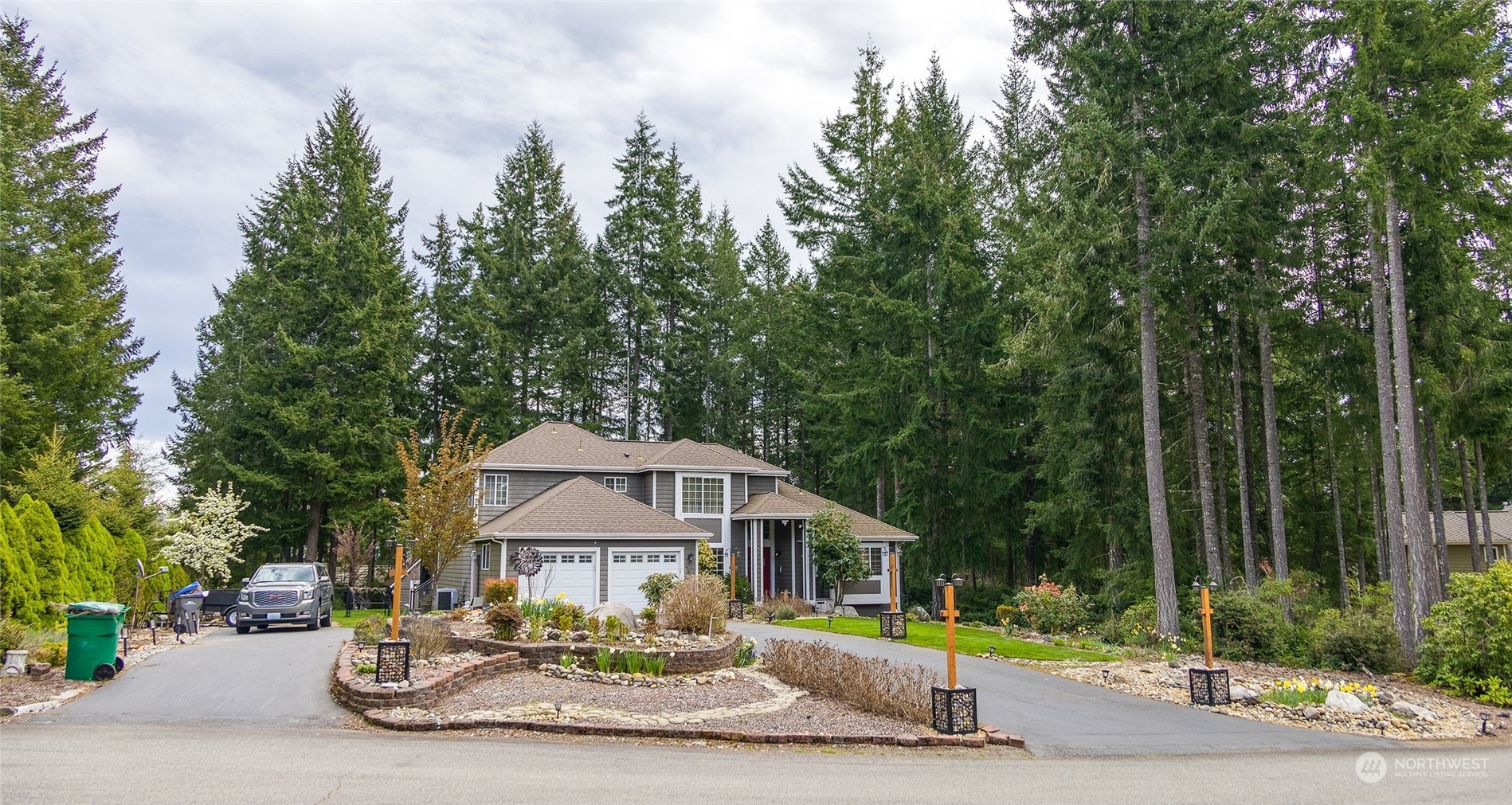 Property Photo:  6806 Cathedral Place NW  WA 98312 