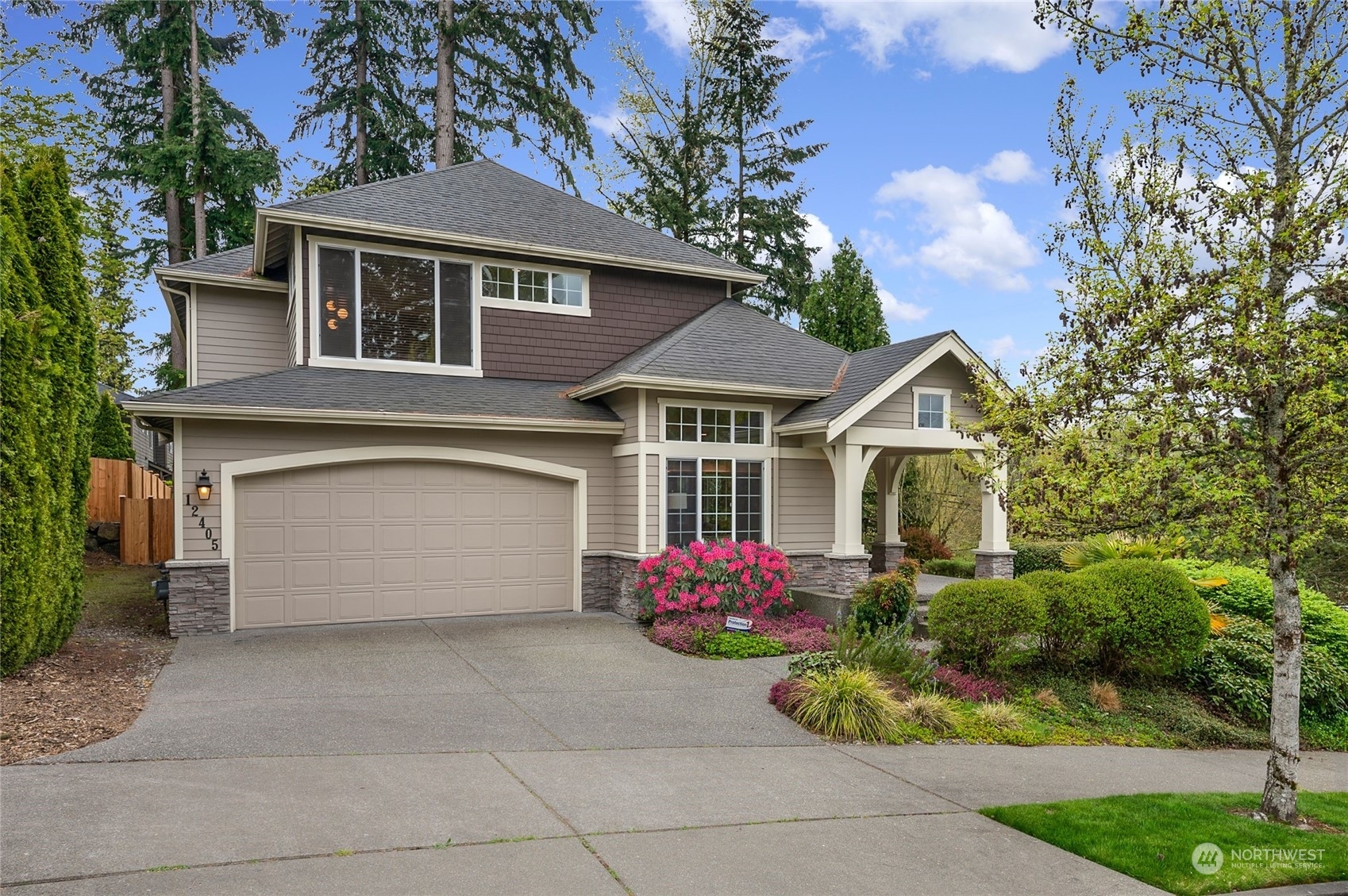 Property Photo: 12405 NE 155th Place WA 98072