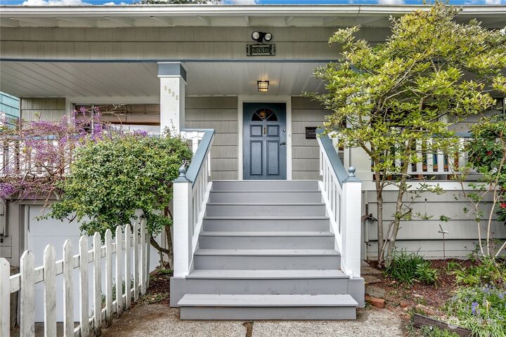 6036 29th Avenue NE  Seattle WA 98115 photo
