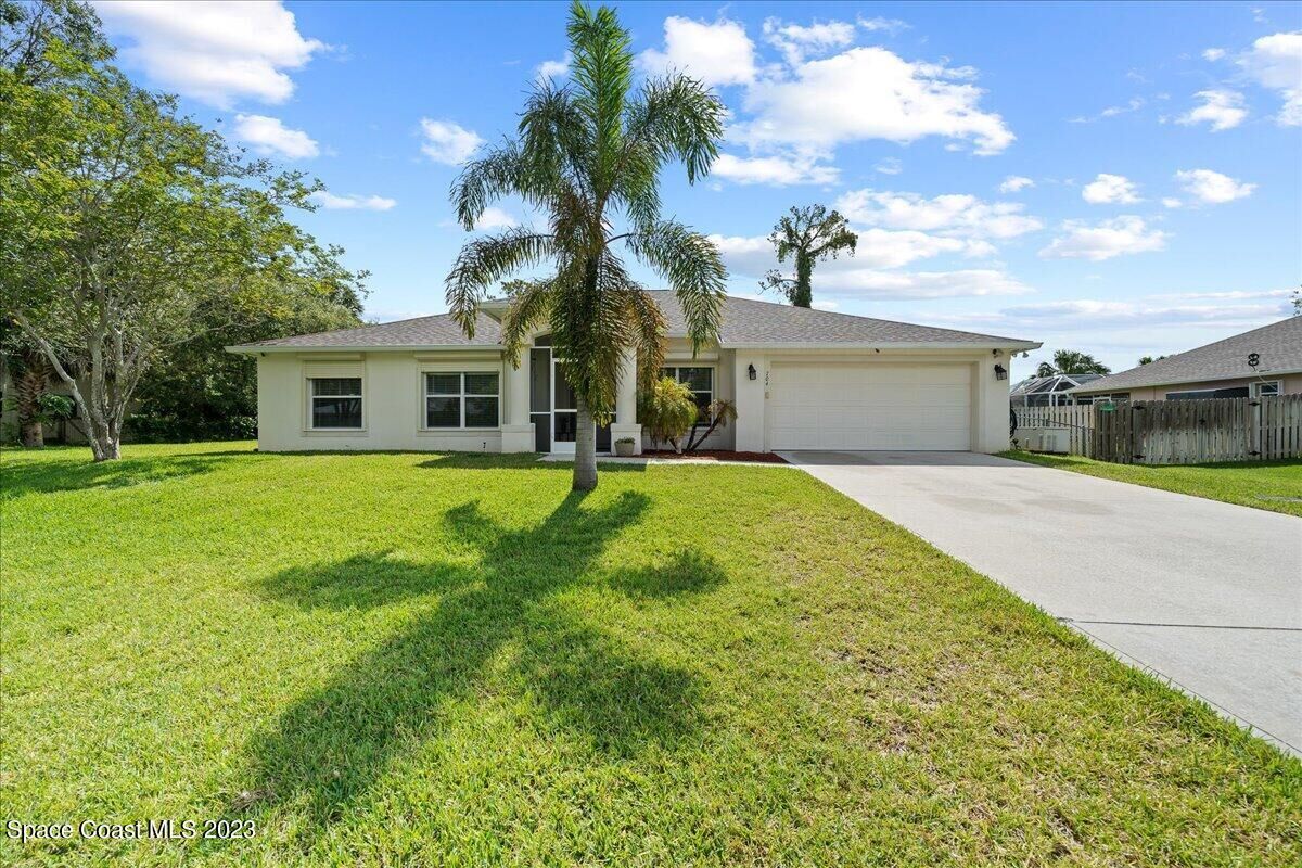 Property Photo:  704 La Veta Drive  FL 32904 