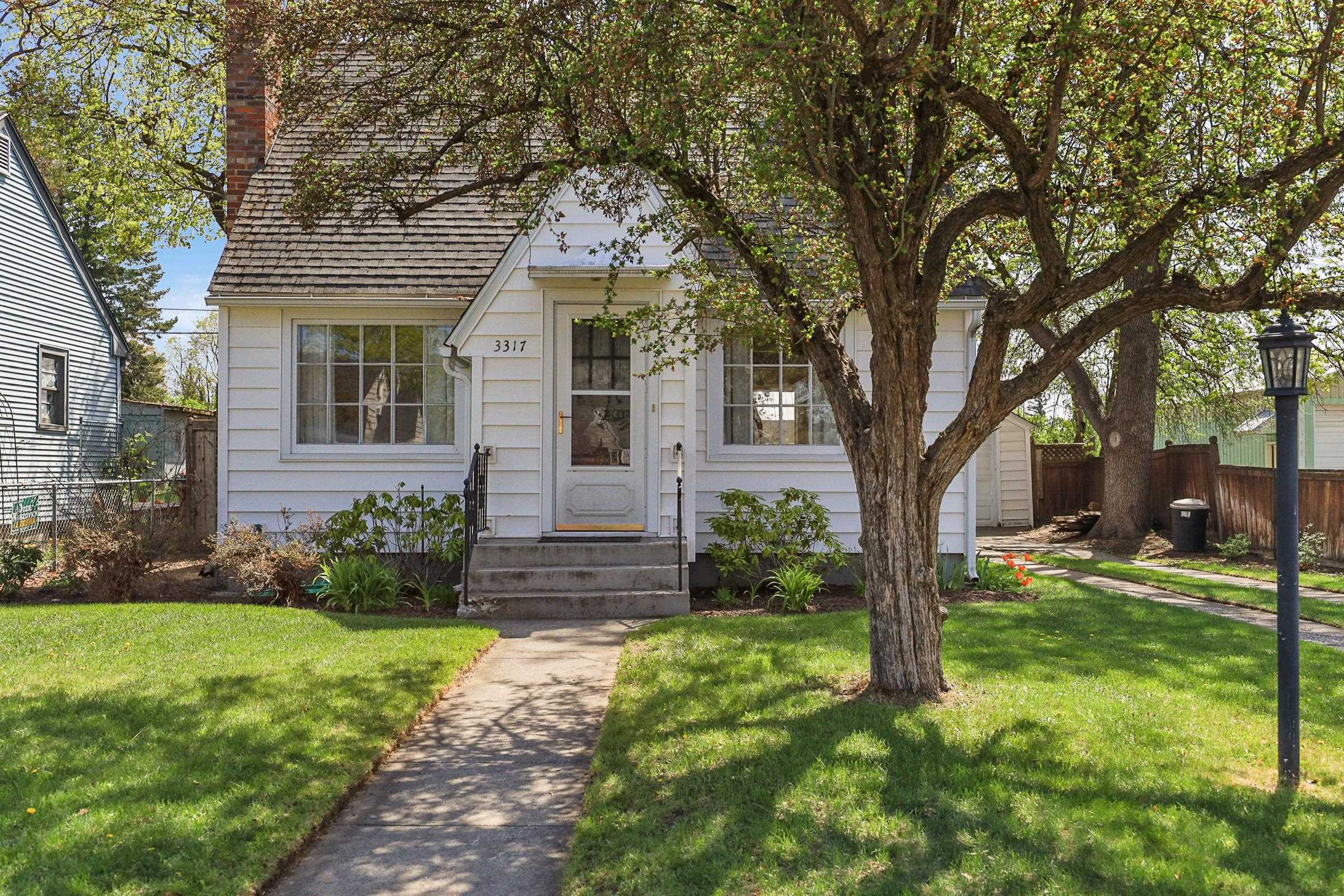 Property Photo: 3317 W Lacrosse Ave WA 99205